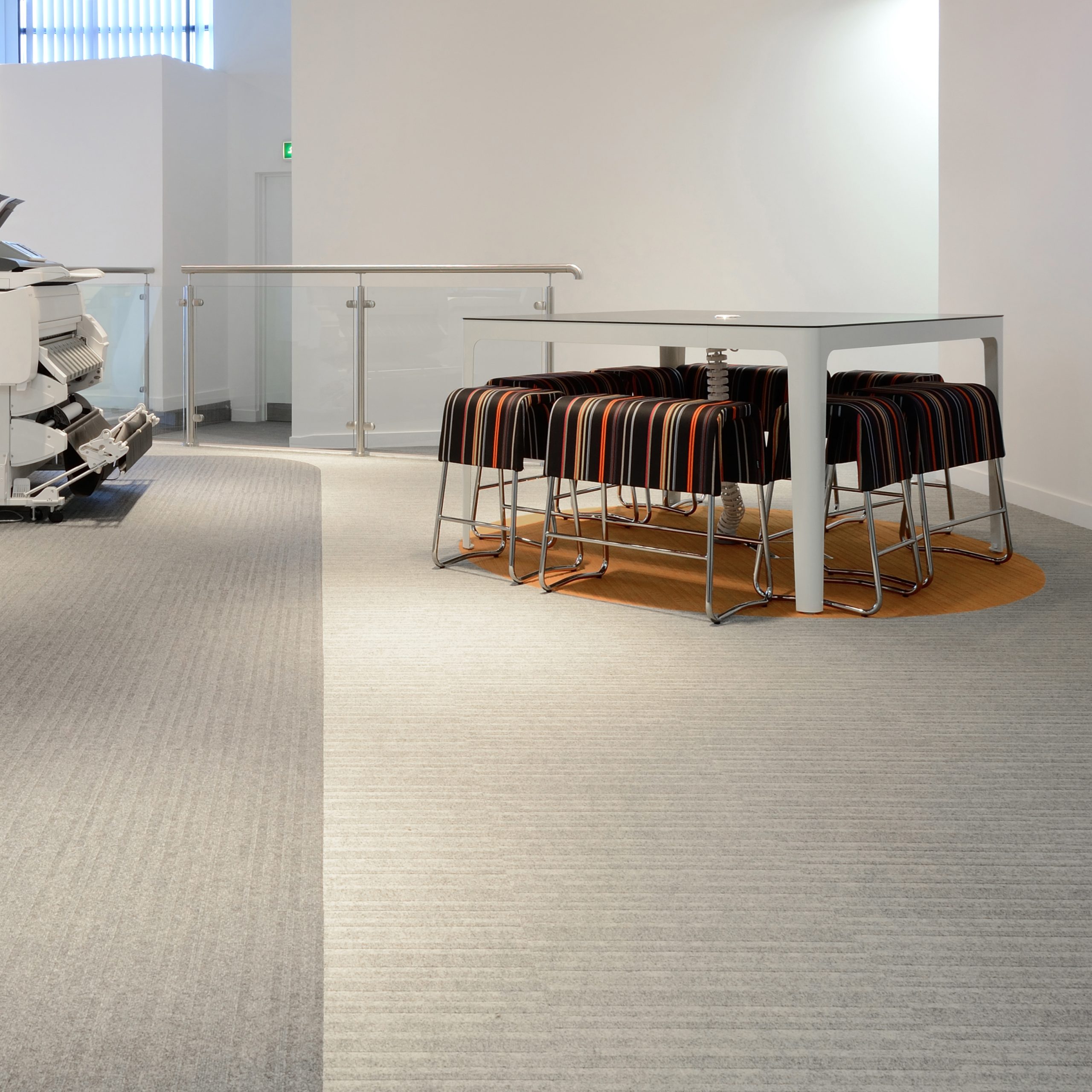 lateral® carpet tiles